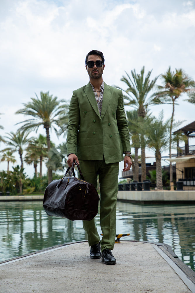 GREEN Sophisticated Olive Green Double-Breasted Suit