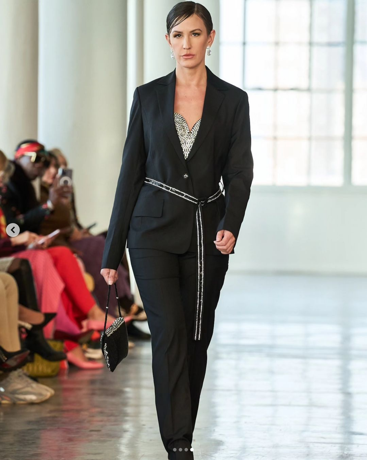 Fashionable women's black dress suit